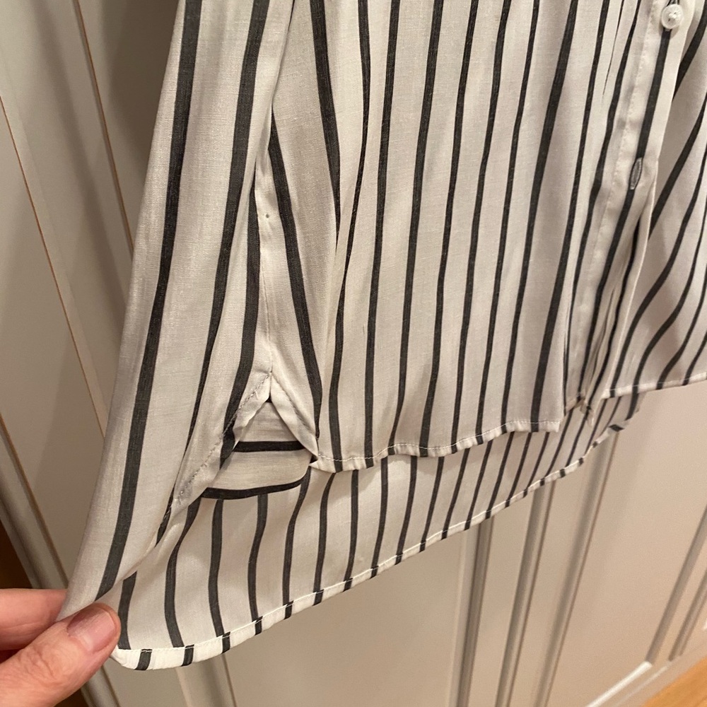 Express charcoal grey and White Striped Top - Picture 6 of 7